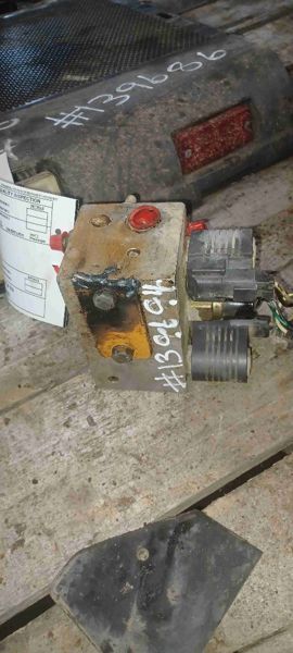 Case 450 2 Speed Valve