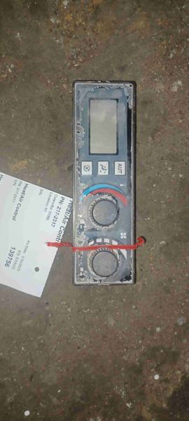Caterpillar 330BL Heat/Air Control