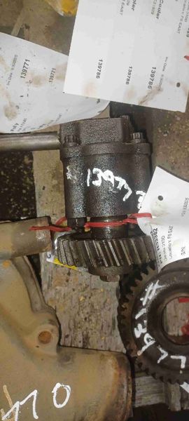 Deere 310D Oil Pump