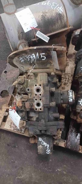 Deere 120C Hydraulic Pump