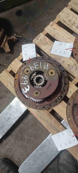 Case 621 Plaentary