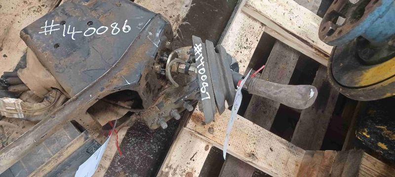 Deere 200CLC Pilot Control Valve