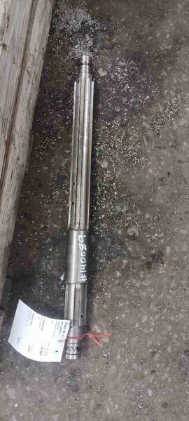 Case 1155D Clutch Shaft