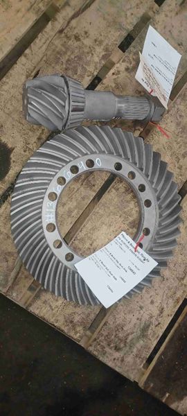 Deere 544H Pinion & Bevel Set, Rear Axle