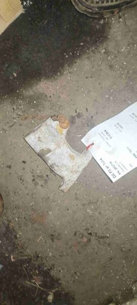 Caterpillar 518 Oil Filler Tube