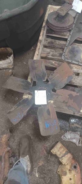 Caterpillar 518 Fan