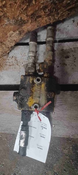 Deere 648D Pressure Relief Valve