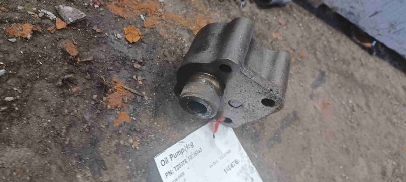 Deere 440B Oil Pump Hsg