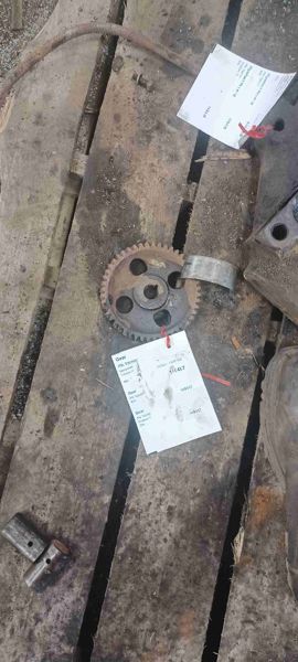 Deere 440B Gear