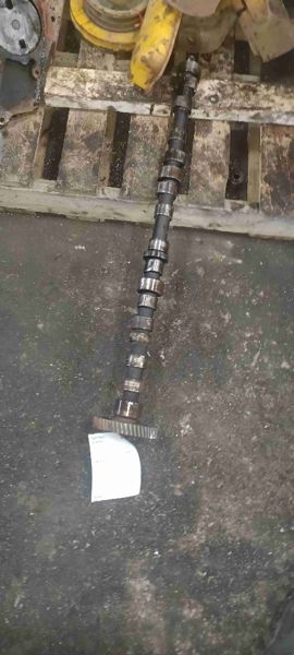 Deere 444 Cam Shaft