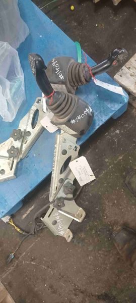 Case SV185 RH Handle