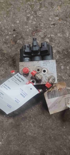 Case TV380 Brake Valve