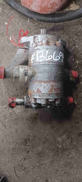 Case 1845 Hydraulic Pump/ Dual