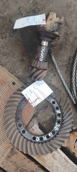 Deere 544H Pinion & Bevel Set, Rear Axle