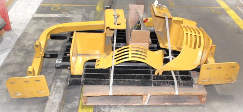 Caterpillar 938K 938M 938 Rear Radiator Guard