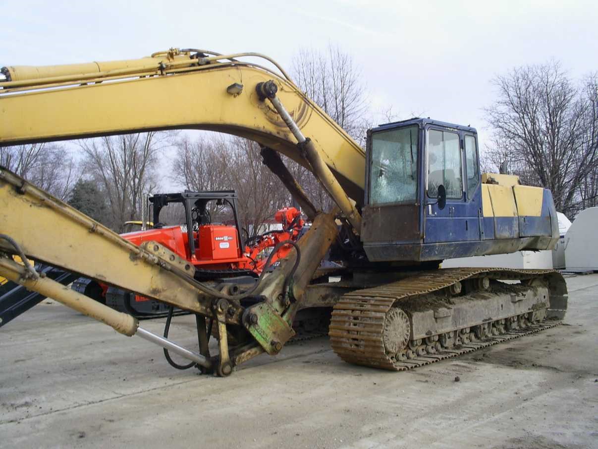 Komatsu PC300LC-5