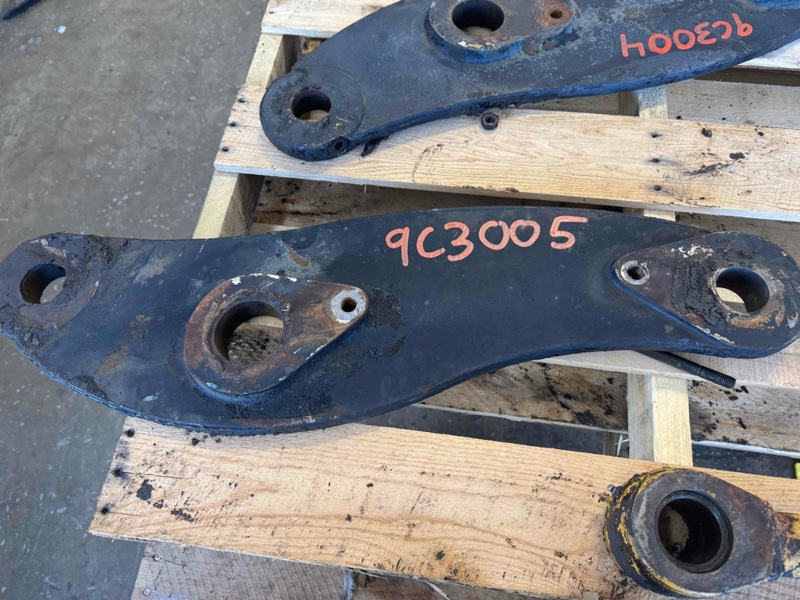 Caterpillar IT28B 1HF0 Level Rear