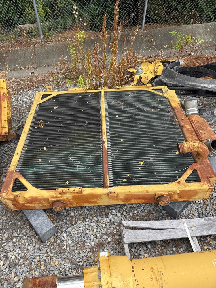  D11R Radiator As.