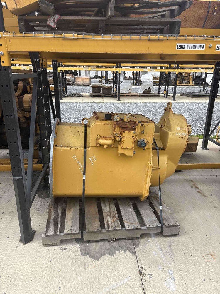 Caterpillar 777D Transmission
