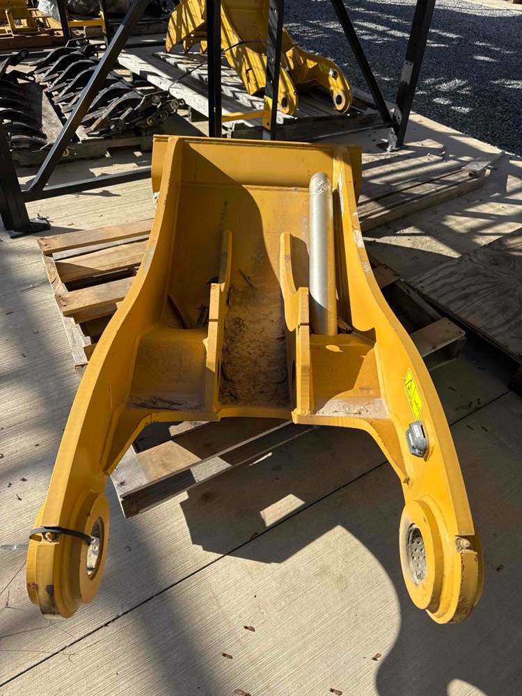 Caterpillar 323, B1 Linkage, 325F Thumb AS