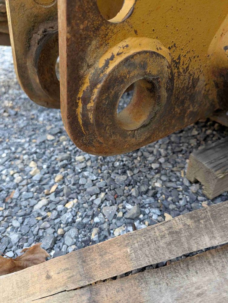 Caterpillar 953 Bucket MP