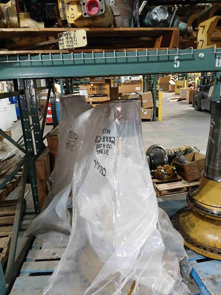 Caterpillar 777D Spindle