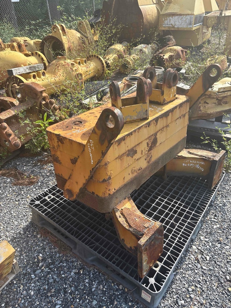 Caterpillar D6T Plate