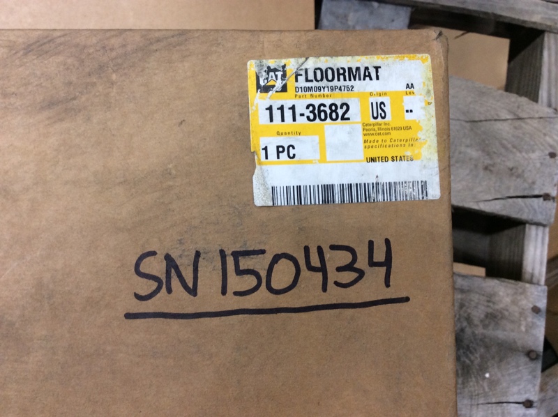 Caterpillar  Floor Mat (lower)