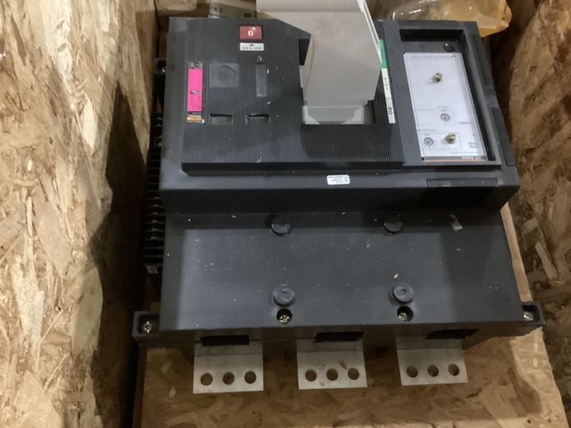 Caterpillar  Circuit Breaker Assem - 2,000 Amp