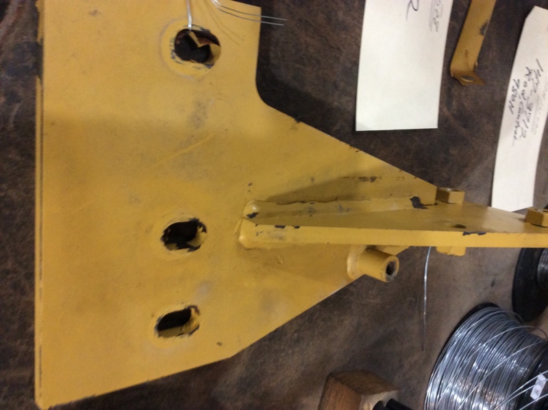 Caterpillar  980H Upper Hyd Tank Bracket