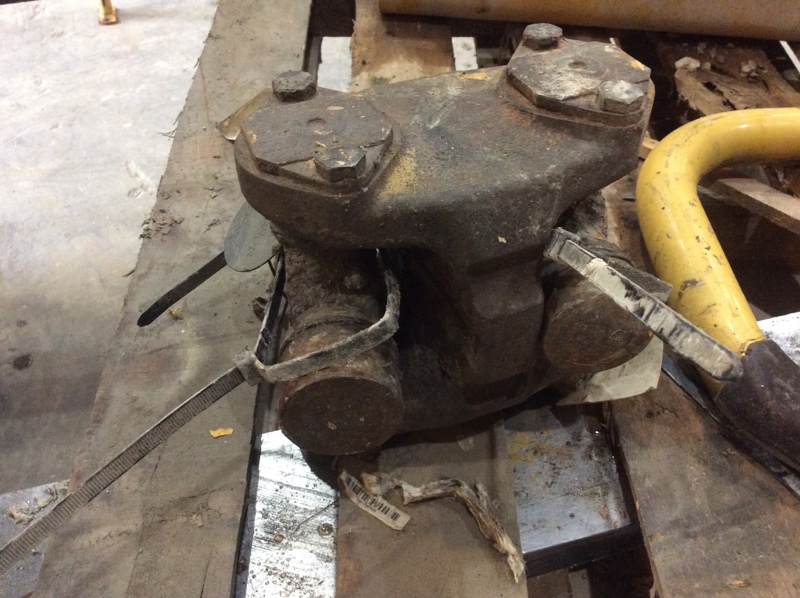 Caterpillar 966G 966G Driveshaft - Rear