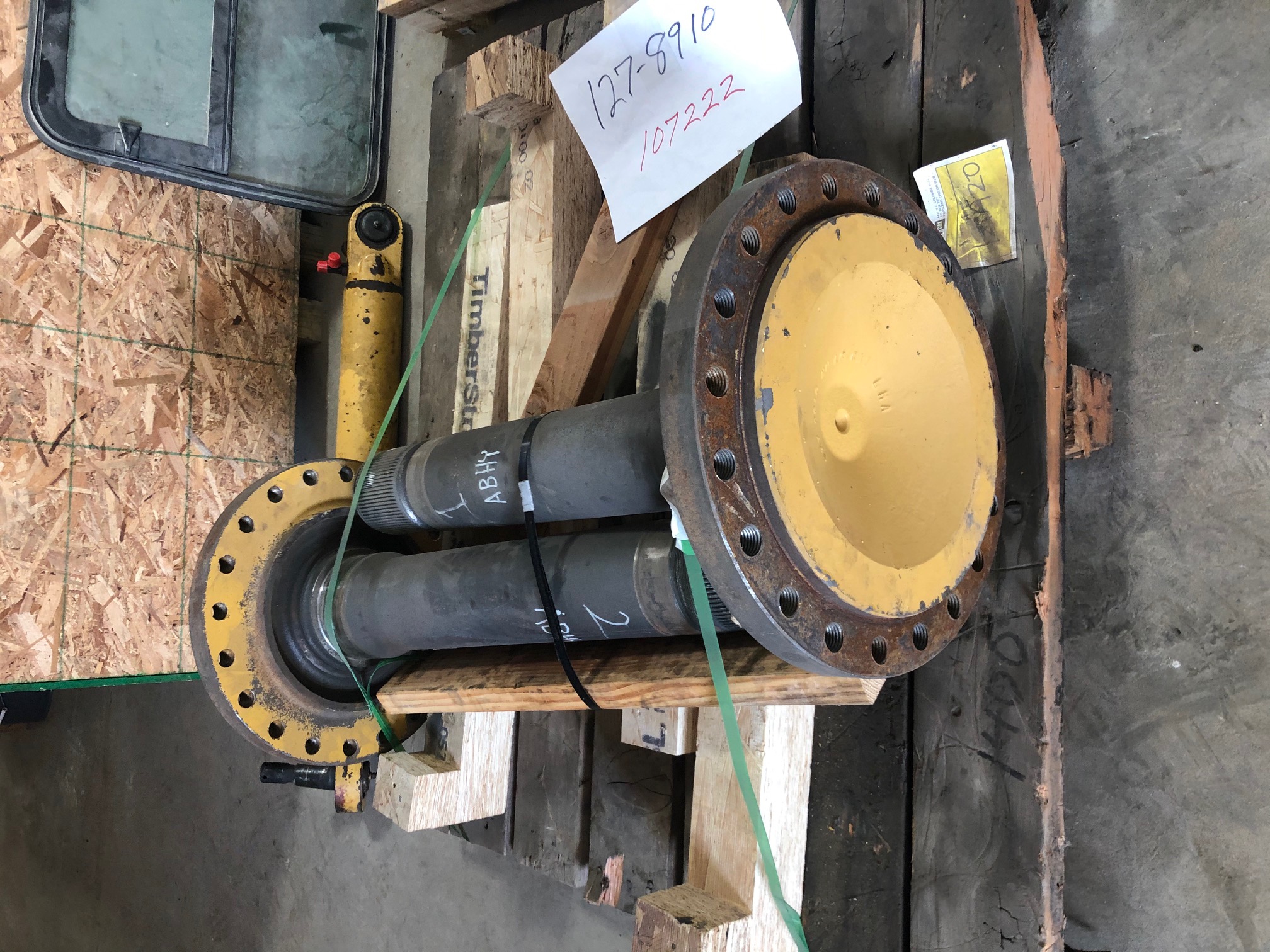   Axle Shaft