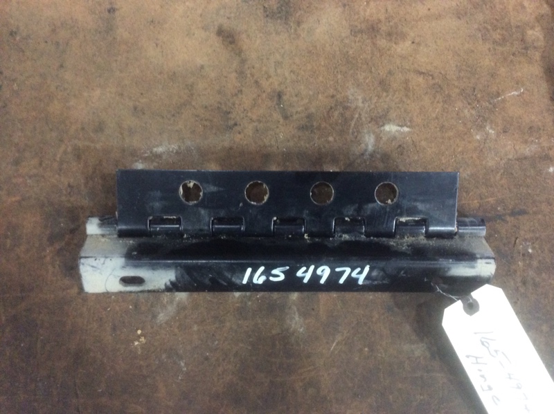 Caterpillar  Hinge