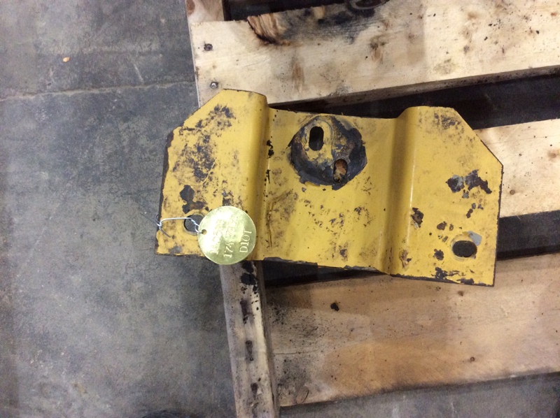 Caterpillar D10T D10T Bracket