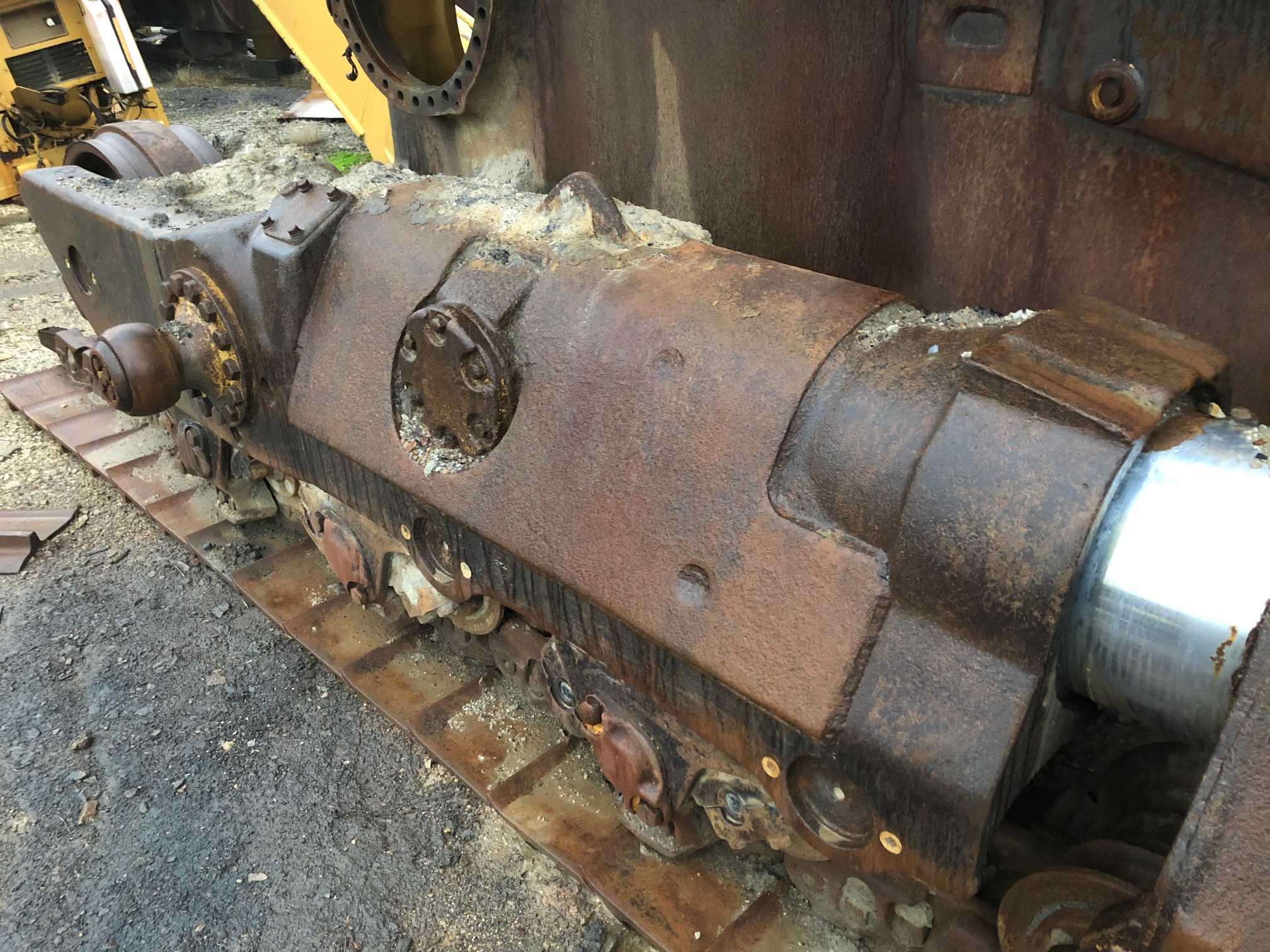 Caterpillar D9R D9R Track Frame Rear RH