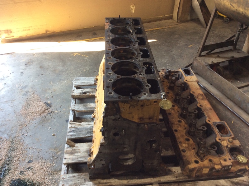 Caterpillar D7H D7H 3306 Cylinder Block