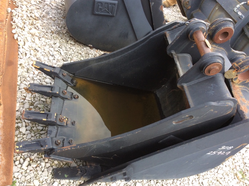 Caterpillar  416C/420D/428E 24" Bucket