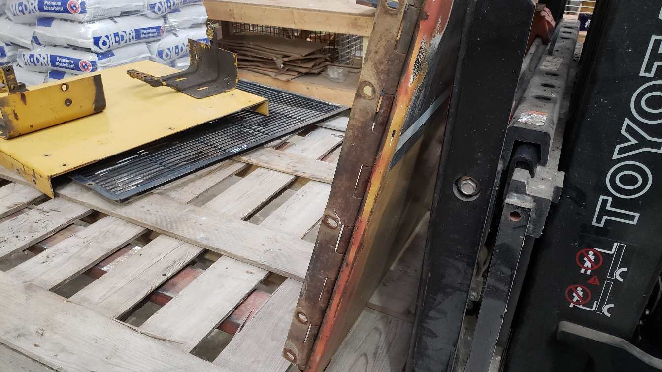Caterpillar 16H Door AS LH