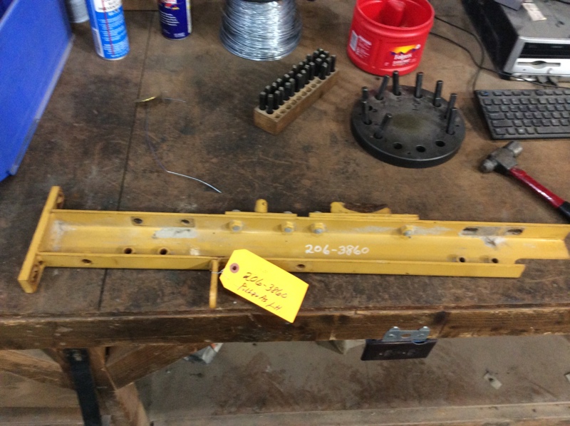 Caterpillar 16H 16H Pillar - RH