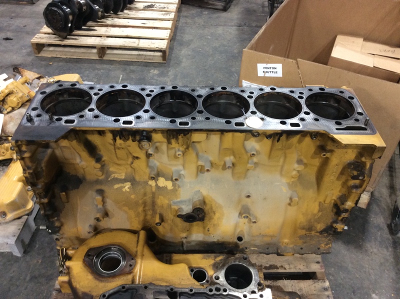 Caterpillar D8T D8T C15 Cylinder Block Assem