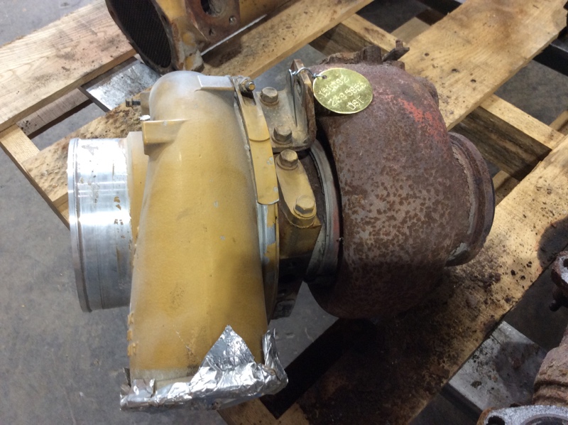 Caterpillar D8T D8T Turbocharger