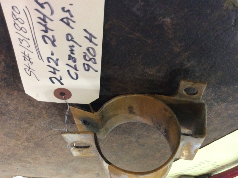 Caterpillar  Clamp AS