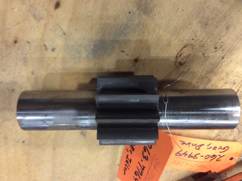 Caterpillar D10T Gear, Idler