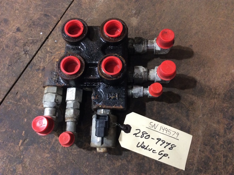 Caterpillar 930H 930H Valve GP