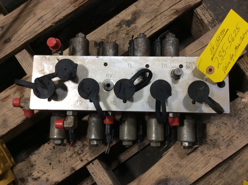 Caterpillar D10T D10T Valve GP - Main Control