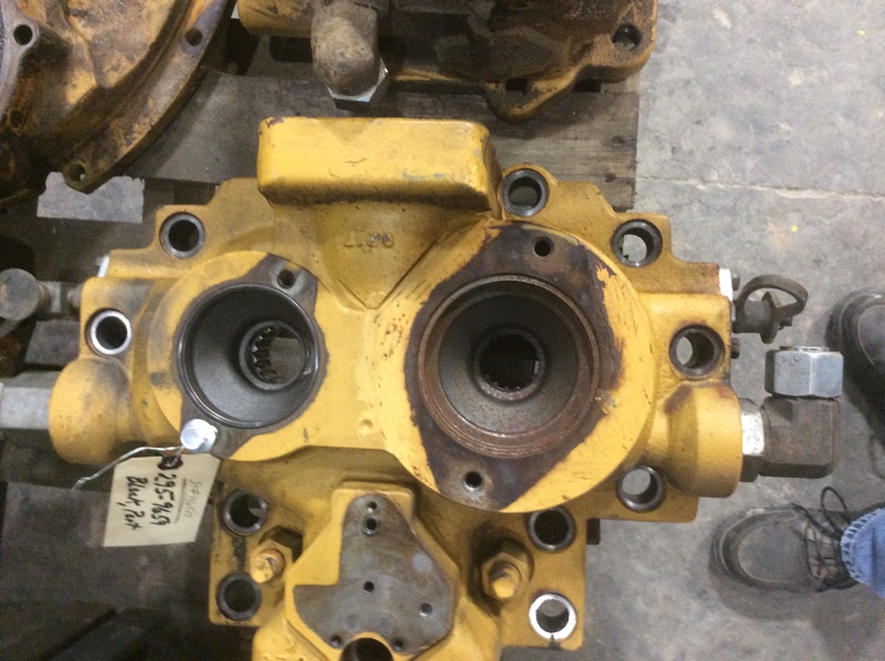 Caterpillar 336D 336D Port Block