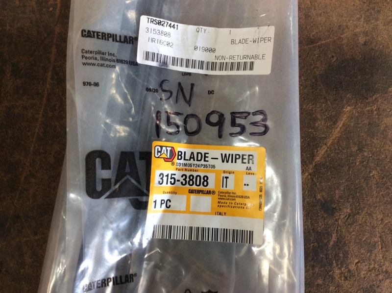Caterpillar  Blade - Wiper