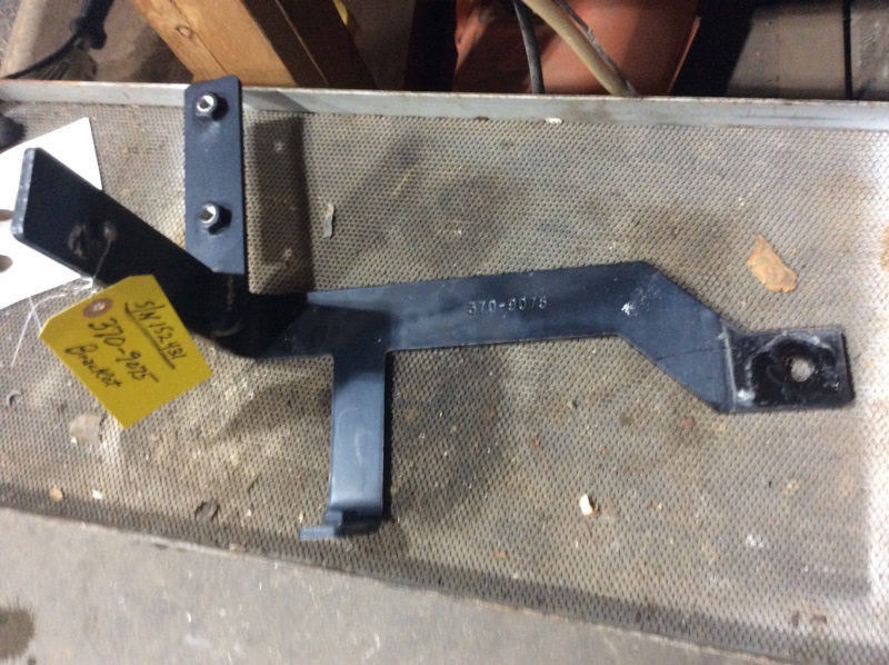 Caterpillar 962M 962M Bracket AS
