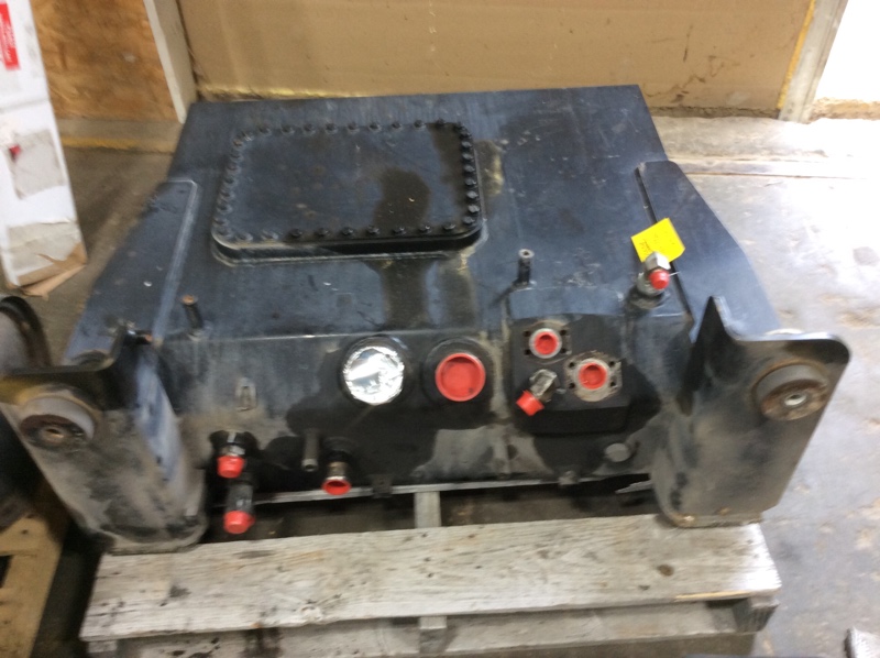 Caterpillar 966M 966M Tank GP - Hydraulic
