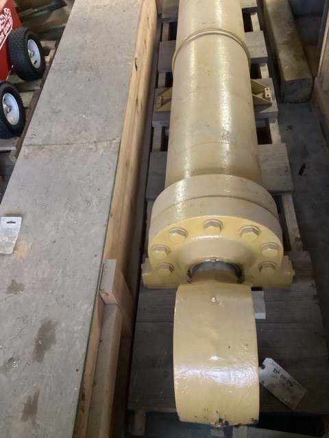 Caterpillar 992G 992G Tilt Cylinder